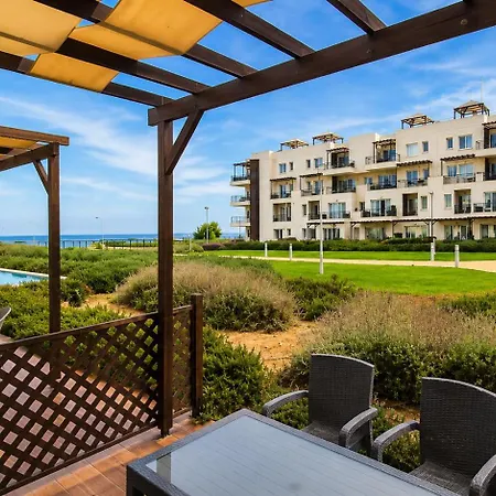 With Terrace At Thalassa Resort, Northern Cyprus 公寓 *