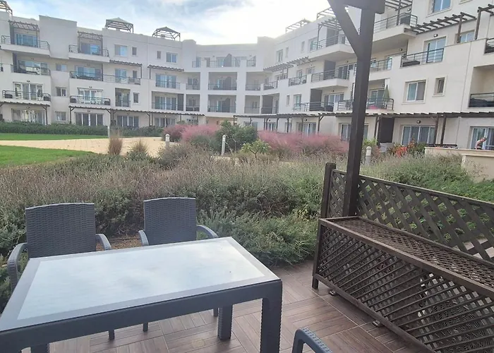 아파트 With Terrace At Thalassa *